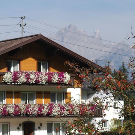Haus Dachstein Schnitzer Hotel Eben Im Pongau Exterior photo