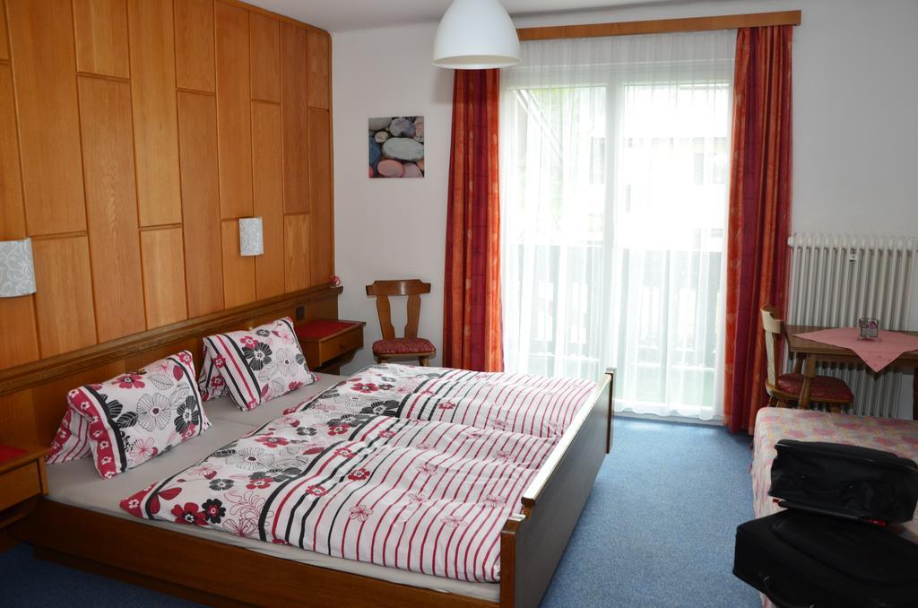 Haus Dachstein Schnitzer Hotel Eben Im Pongau Room photo