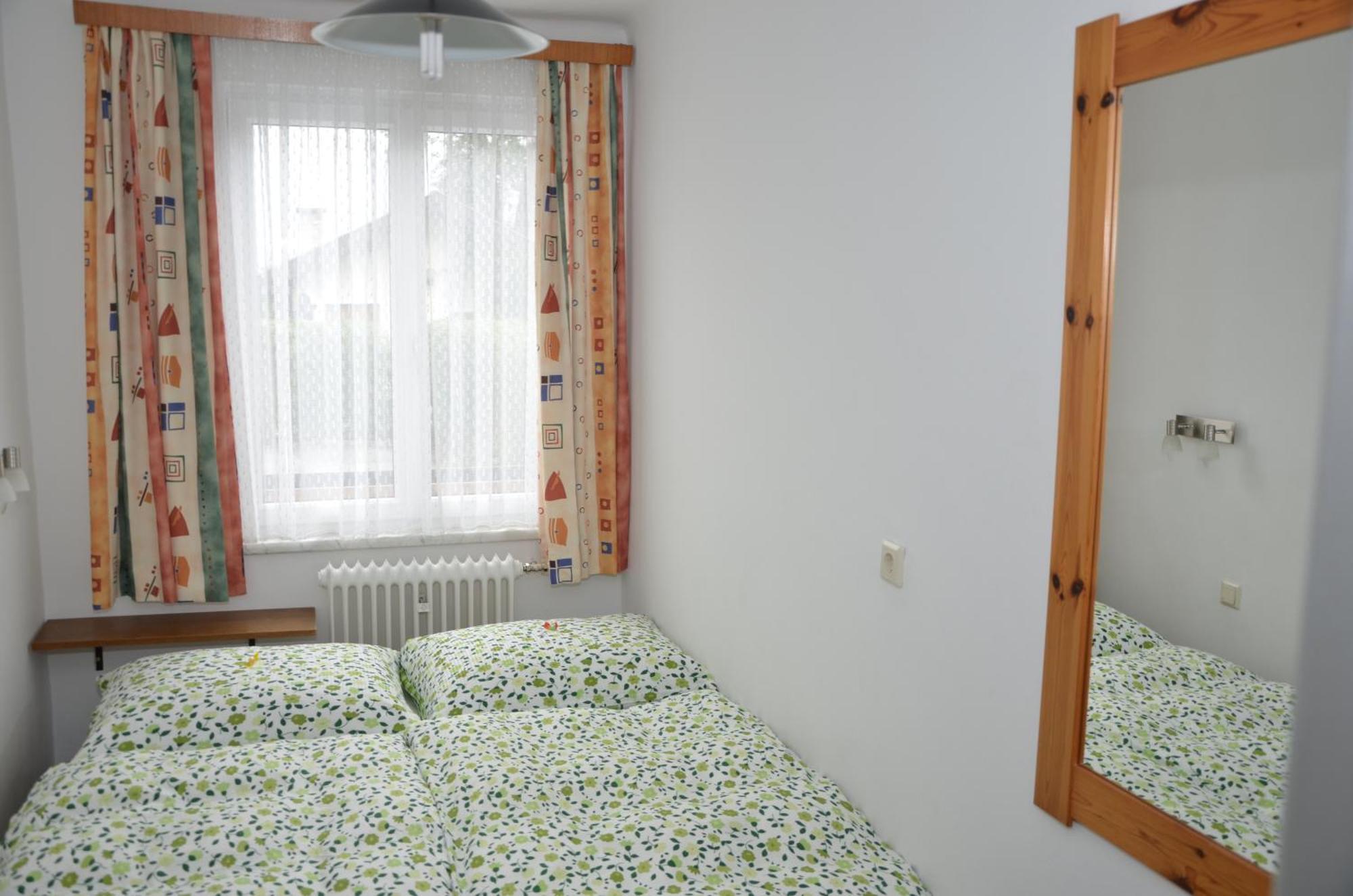Haus Dachstein Schnitzer Hotel Eben Im Pongau Room photo